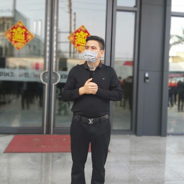 伊盾全面復(fù)工，董事長(zhǎng)張龍偉表示疫情過(guò)后門窗行業(yè)必將迎來(lái)爆發(fā)期！