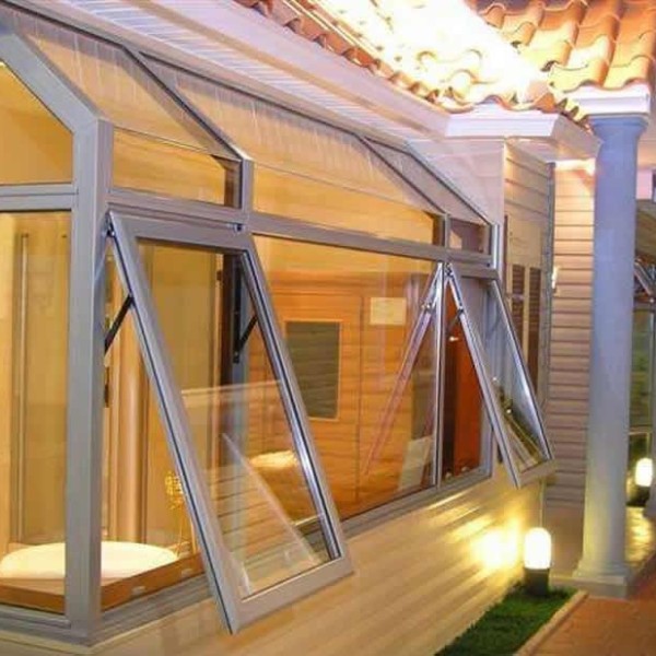 外開上懸窗有哪些優點？