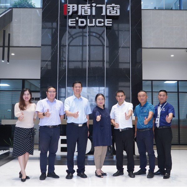 眾科聯走進伊盾門窗，就工業4.0數智化時代共謀發展進行探討交流！