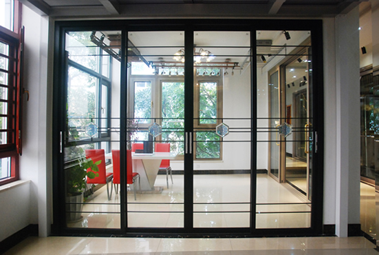 伊盾安全門窗怎么樣？好門窗可以大幅度提升生活質量！122801