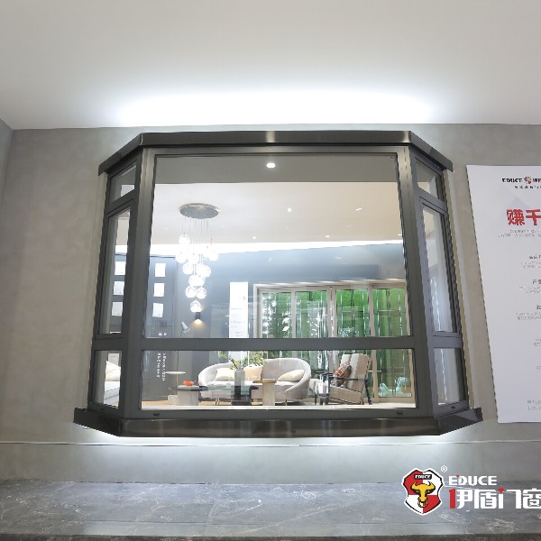 高效隔音門窗哪個(gè)品牌強(qiáng)？伊盾安全門窗好不好？